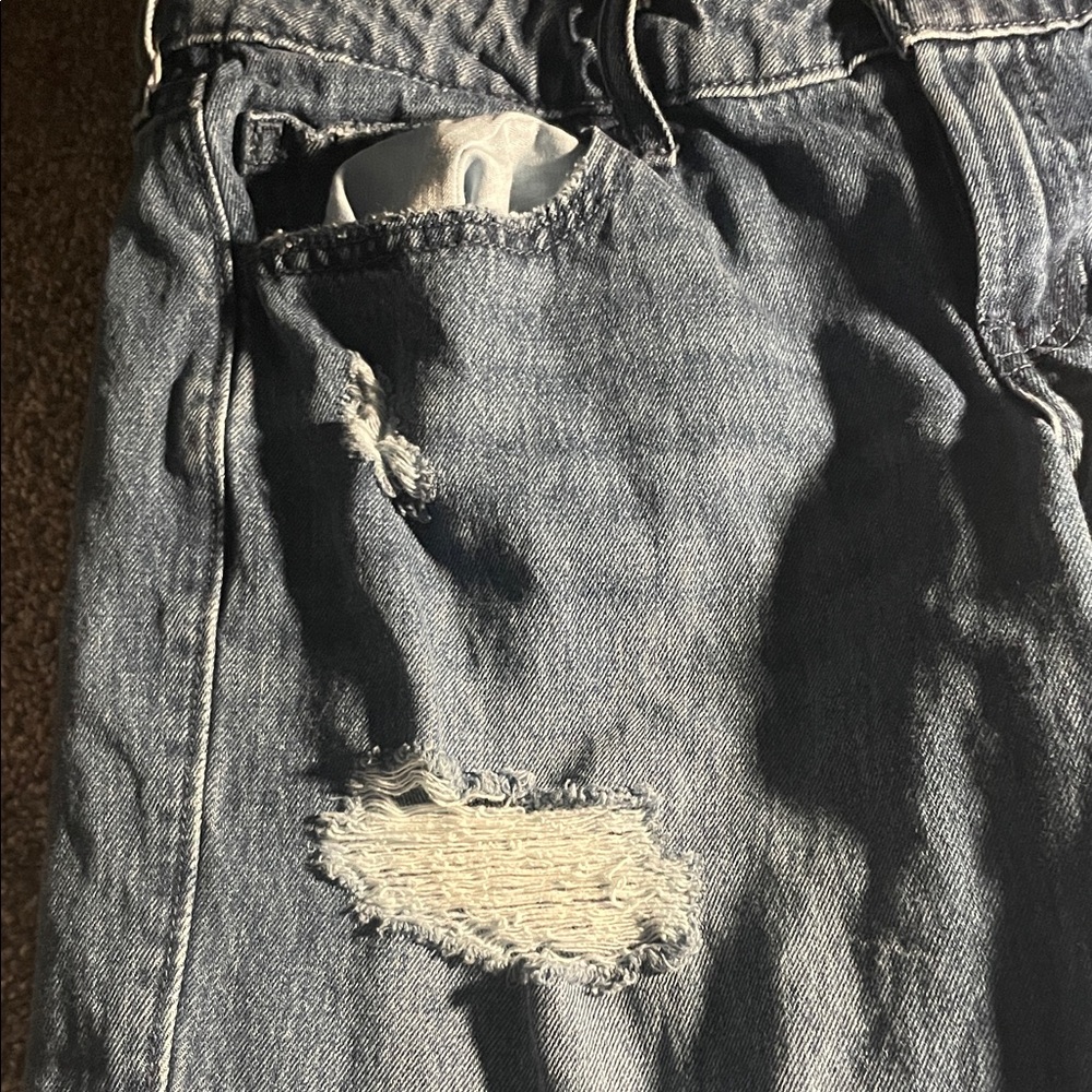 Hollister Blue Ankle & Cropped Jeans - Picture 2 of 4